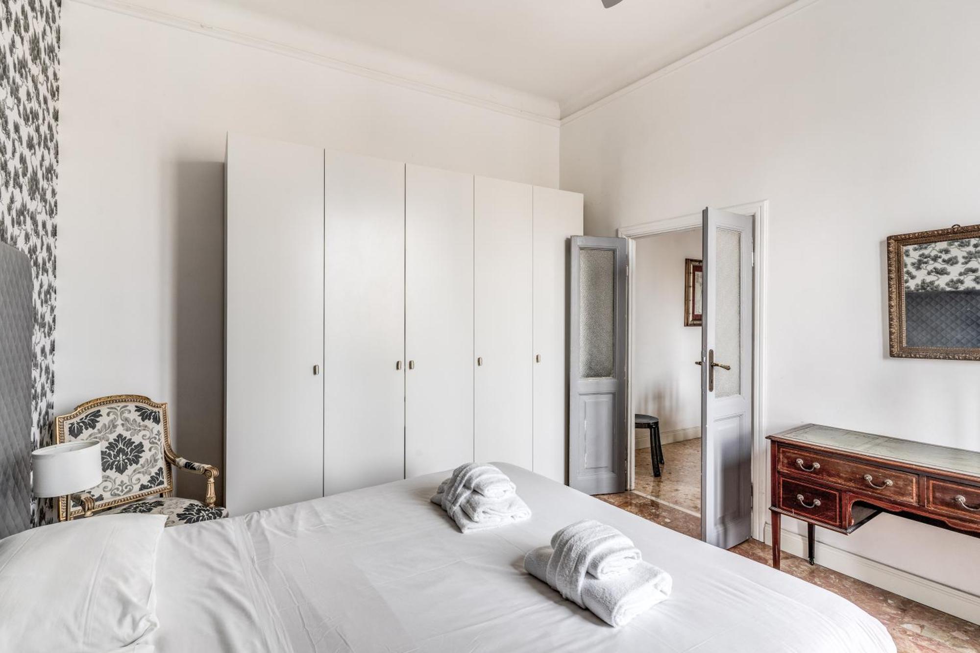 Lovely Renovated Flat By Vatican * Rom