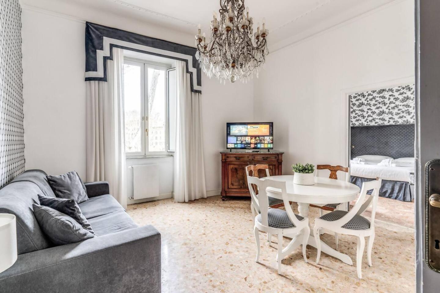 Lovely Renovated Flat By Vatican * Rom